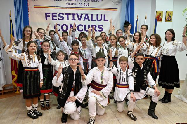 Peste 400 de copii și tineri participanți la Festivalul-concurs