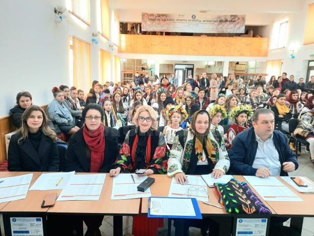 Peste 250 de participanți la Concursul judeţean „Sărbătoarea Limbii Materne”, desfășurat la Bălcăuți