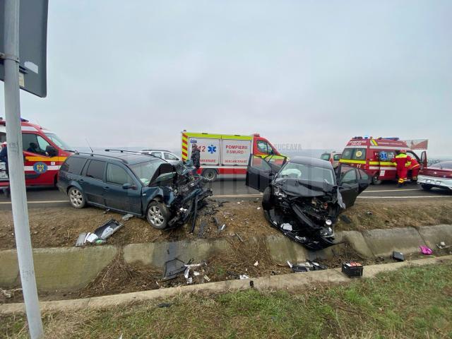 Patru oameni au fost răniți în urma accidentului care a avut loc luni dimineață