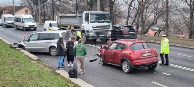 Accident rutier pe Calea Unirii, la Grupul Şcolar