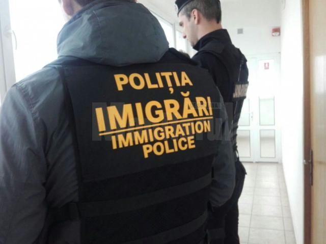 Polițiștii de la Imigrări Suceava au depistat peste 100 de cetățeni străini în situații ilegale