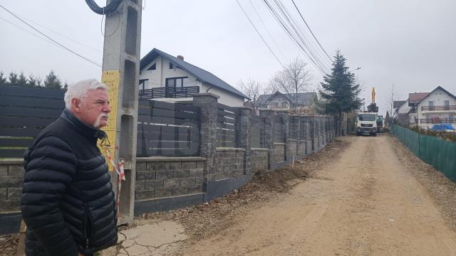 Primarul Dumitru Gulei a inspectat lucrările de pe strada Salcâmilor