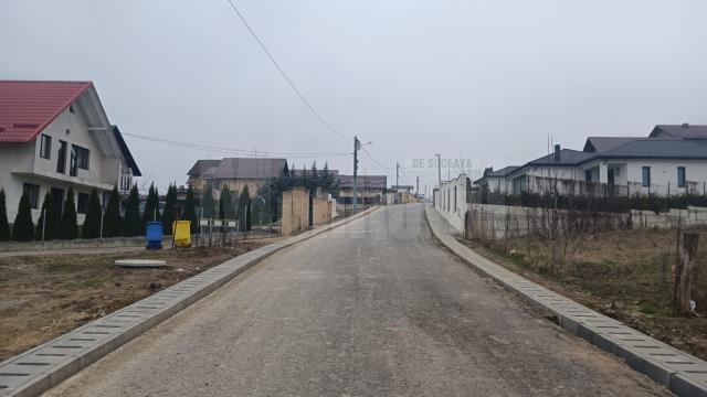 Strada Pinilor este aproape de finalul lucrărilor de modernizare