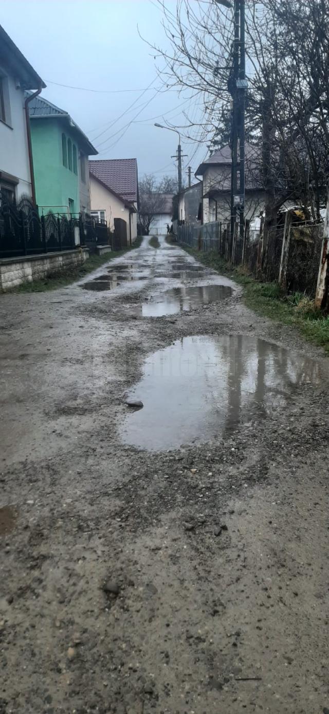 Străzi de pământ din Rădăuţi