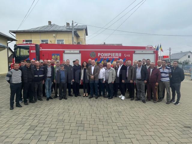 Sprijin vital de la EGGER pentru siguranța comunităților din Satu Mare și Volovăț, dar și localitățile vecine, prin sprijinirea achiziționării de autoutilitare de stingere a incendii