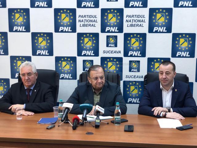 Conferința de presă a PNL