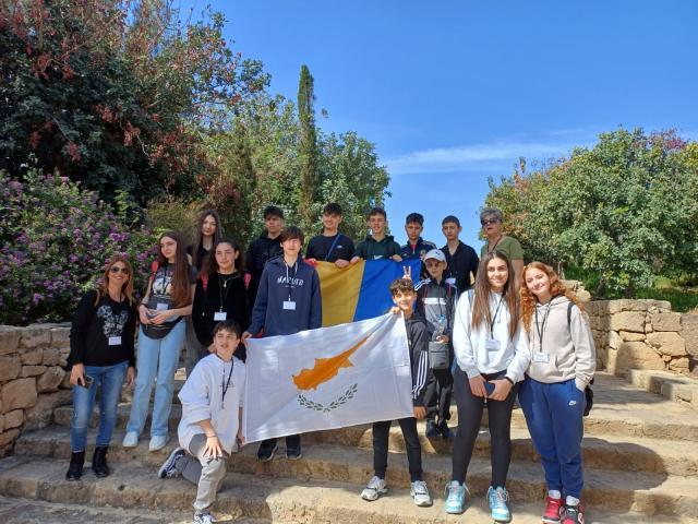 Elevi ai Școlii ,,Samson Bodnărescu” Gălănești au participat la Proiectul Erasmus+ ,,Școala din viitor”, în Cipru