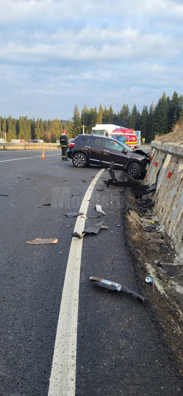 Accident între un camion și un autoturism, soldat cu trei victime, la Poiana Stampei 4