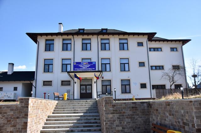Școala Gimnazială cu clasele I-VIII a fost modernizată cu fonduri europene