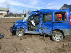Accident mortal după un impact între un autoturism și un autotren