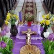 Credincioșii romano-catolici se pregătesc pentru Duminica Învierii