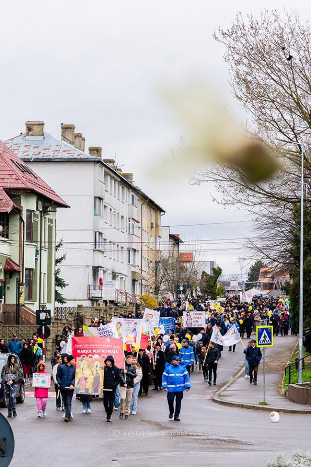 Marșul pentru viață în Arhiepiscopia Sucevei și Rădăuților
