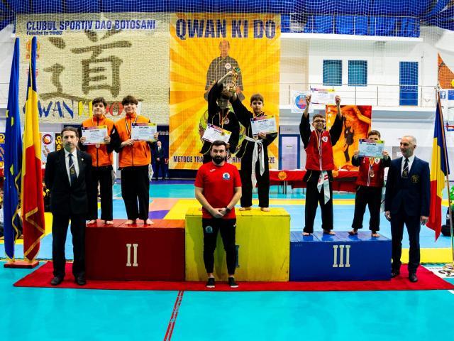 Sportivii din Fălticeni au obţinut 20 de medalii la Campionatul Național de Qwan Ki Do