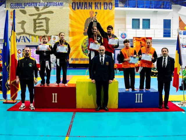 Sportivii din Fălticeni au obţinut 20 de medalii la Campionatul Național de Qwan Ki Do