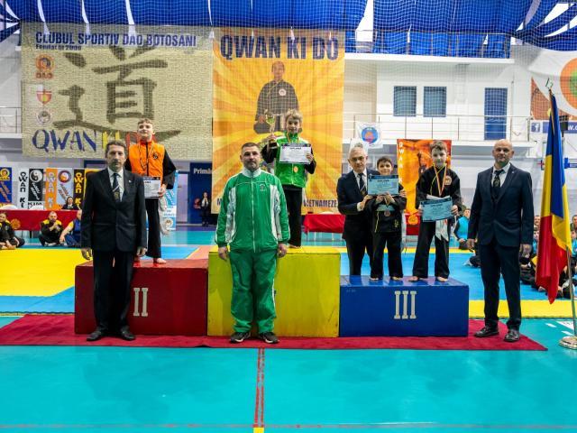 Sportivii din Fălticeni au obţinut 20 de medalii la Campionatul Național de Qwan Ki Do