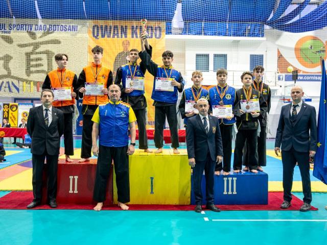 Sportivii din Fălticeni au obţinut 20 de medalii la Campionatul Național de Qwan Ki Do