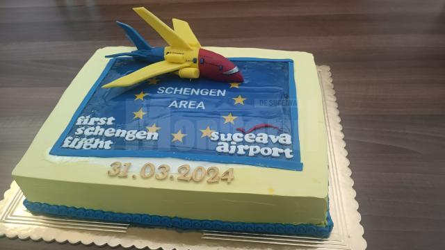 Prima cursă aeriană din Schengen a aterizat la Suceava de la Milano, cu 230 de pasageri la bord