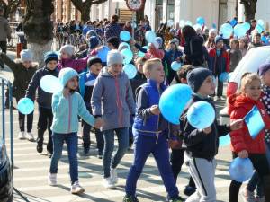 La Fălticeni va avea loc Marşul de Conştientizare a Autismului, de Ziua Internaţională a Autismului