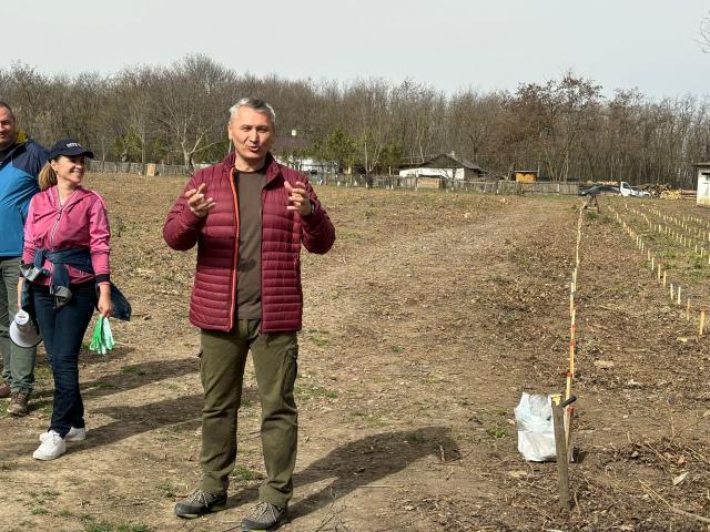 La Cornu Luncii, educației pentru protecția mediului înconjurător