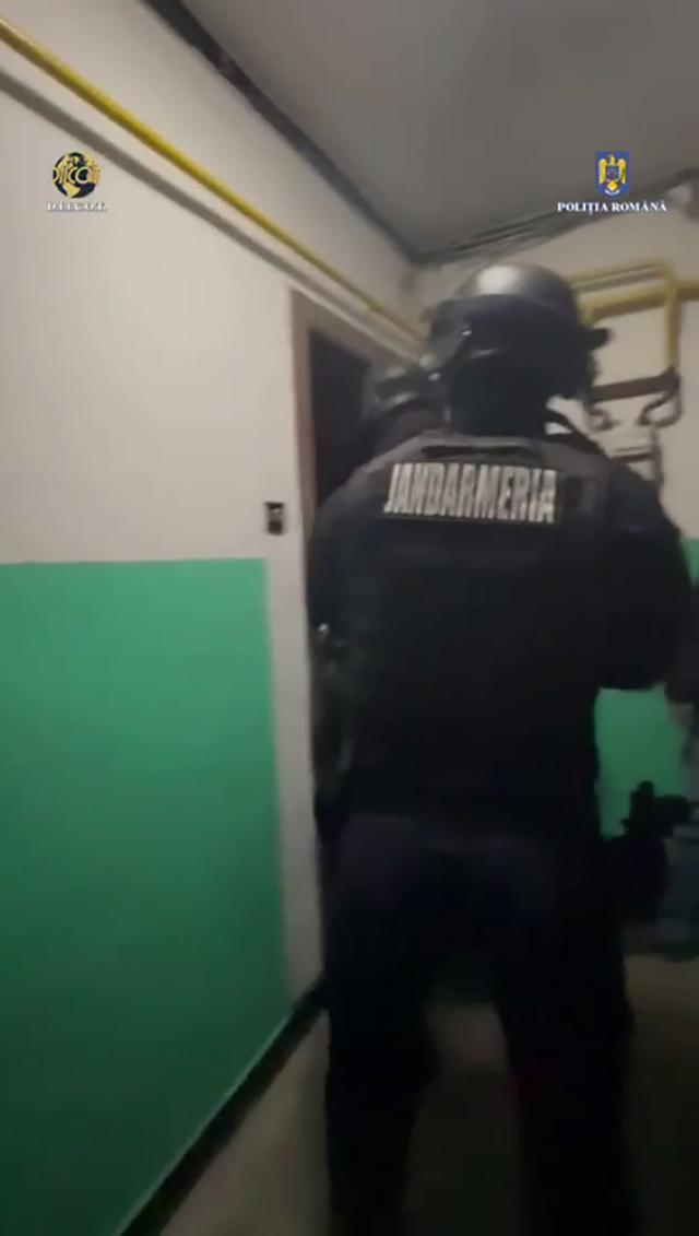 Acțiune în forță a DIICOT față de o nouă grupare de proxeneți