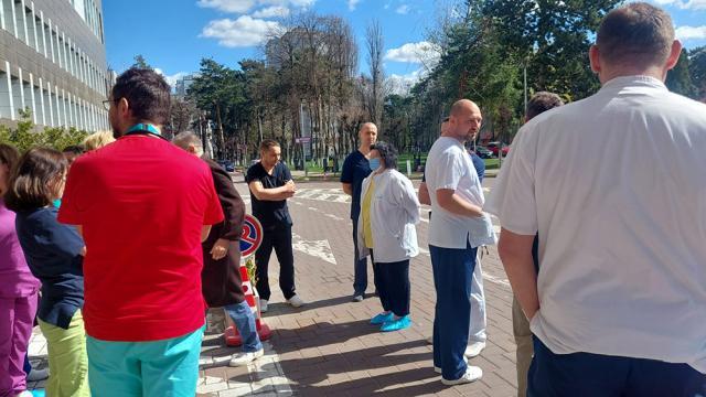 Protestul medicilor din Spitalul Clinic din Suceava față de plata gărzilor