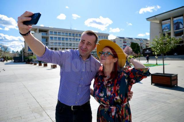 Raluca Tuchlei – alias „Dizzy” s-a alăturat echipei PNL coordonate de Lucian Harșovschi, candidatul la funcția de primar al Sucevei