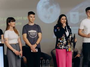 Evenimentul de la USV la care a fost prezent singurul cosmonaut român, Dumitru-Dorin Prunariu a fost organizat de Rotary Club Suceava Cetate