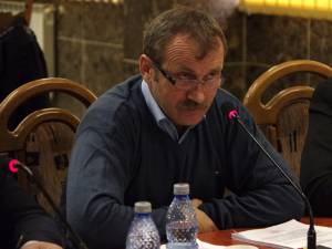 Adrian Arămescu este în prezent singurul consilier local independent, după plecarea din PNL, si vrea să candideze tot independent 2