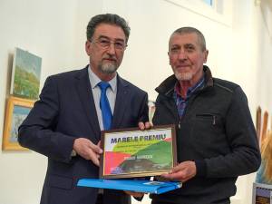 Meșterul Toader Ignătescu a obținut marele premiu la Salonul de Primăvară al Artei Naive