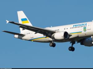 Avionul administrației ucrainene cu care a zburat președintele Volodimir Zelenski  la Suceava