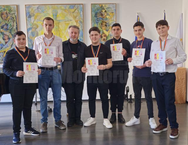 Șase elevi trompetiști, de la Colegiul de Artă, laureați la Bacău