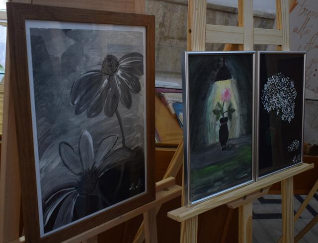 Vernisajul expoziției „Flori de câmp”, la Colegiul Național „Nicu Gane”