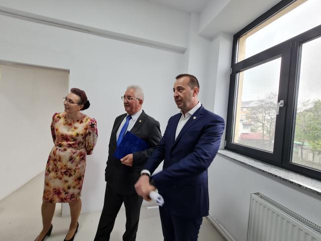 Eficientizare energetică de 3 milioane de euro, la Școala Nr. 9 „Ion Creangă” din  Suceava, unde învață 1600 de elevi