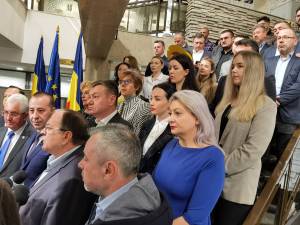 Lucian Harșovschi și echipa sa au depus primii candidaturile pentru funcția de primar al Sucevei, dar și pentru Consiliul Local