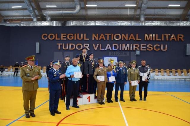 Elevii militari de la Câmpulung, campioni la Olimpiada Sportului Militar Liceal