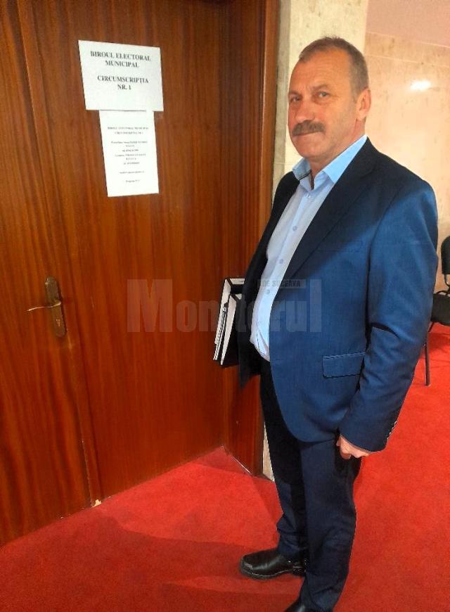 Depunerea candidaturii lui Adrian Arămescu la Biroul Electoral Municipal Suceava