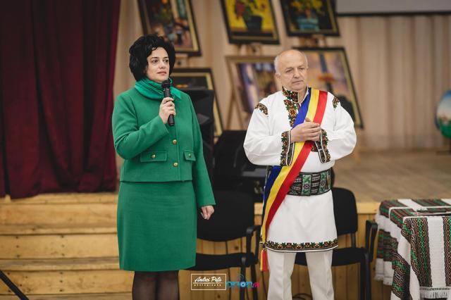 Deputatul PNL de Suceava Angelica Fădor și primarul din Ciocănești, Radu Ciocan