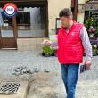 Gheorghe Apetrii a criticat soluția acoperirii cu piatră cubică a străzii Luceafărului din municipiul Vatra Dornei