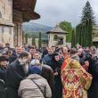 Liturghie arhierească, pricesne și bucurii duhovnicești, la hramul Mănăstirii Voroneț