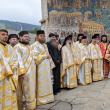 Liturghie arhierească, pricesne și bucurii duhovnicești, la hramul Mănăstirii Voroneț