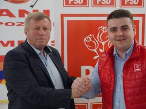 Deputatul PSD Gheorghe Șoldan și primarul comunei Ciprian Porumbescu, Dumitru Nimițean