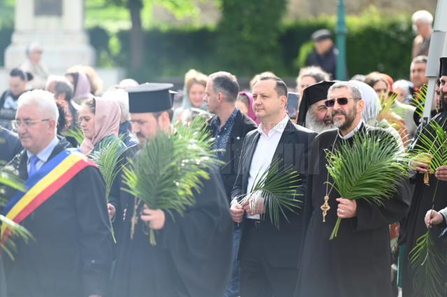 Procesiune de Florii, pe străzile Sucevei. Foto artistul