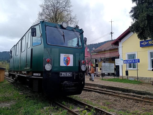 O locomotivă Diesel va tracta în viitor garnitura de tren pe traseul spre Vatra Moldoviței