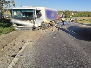 Accident la Salcea, între un autoturism şi o autoutilitară