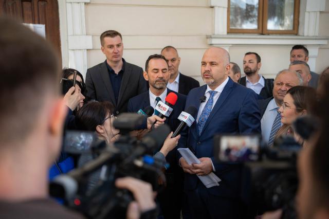 Deputatul Emanuel Ungureanu candidează din partea Alianței Dreapta Unită pentru președinția Consiliului Județean Suceava