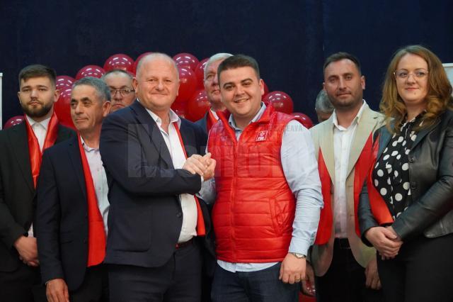 Candidatul PSD pentru președinția Consiliului Județean Suceava, deputatul Gheorghe Șoldan, a participat la lansarea candidaturii social-democratului Mircea Mihai pentru funcția de primar al orașului Dolhasca