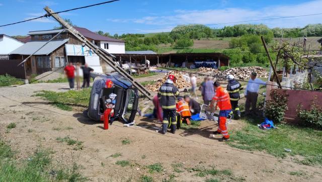 Accident cu cinci răniți pe E 85, la Roșiori