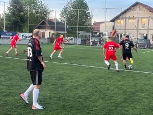 Campionatul de old-boys se joacă la Civica Sport Center