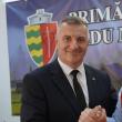 Gheorghe Șoldan alături de primarul PSD din Vadu Moldovei, Iulian Bogdan Amariei