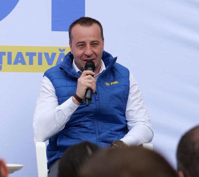 Candidatul PNL la funcția de primar al Sucevei, viceprimarul Lucian Harșovschi